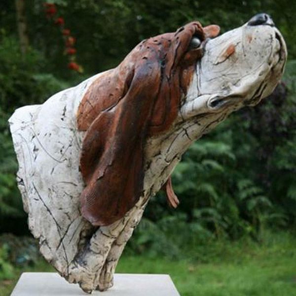 spaniel sculpture