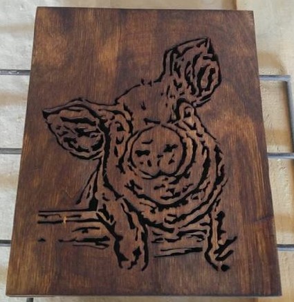 piggie woodcarving